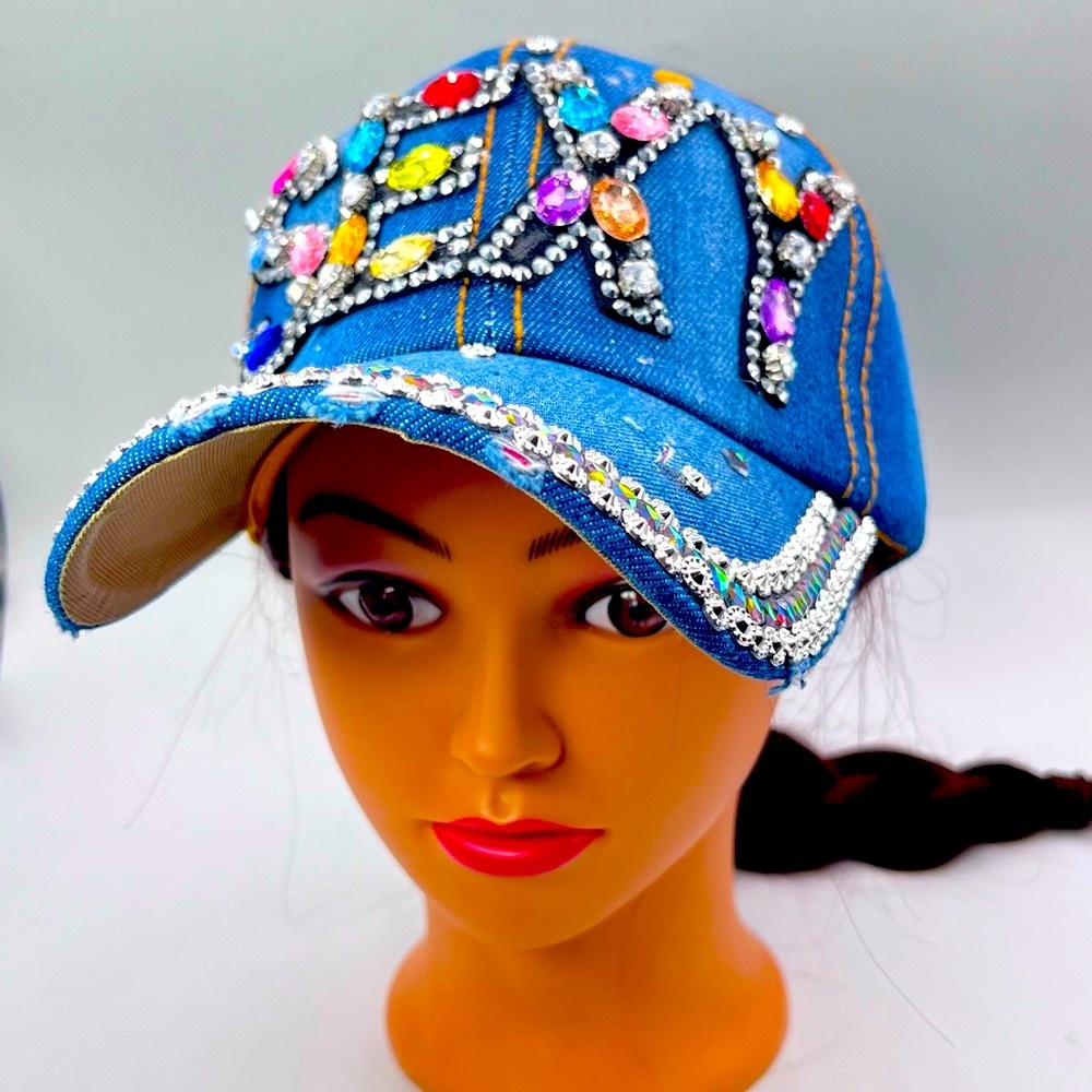 Sexy Sparkle Snap: Multicolor Rhinestone Elegance in Every Glance!
